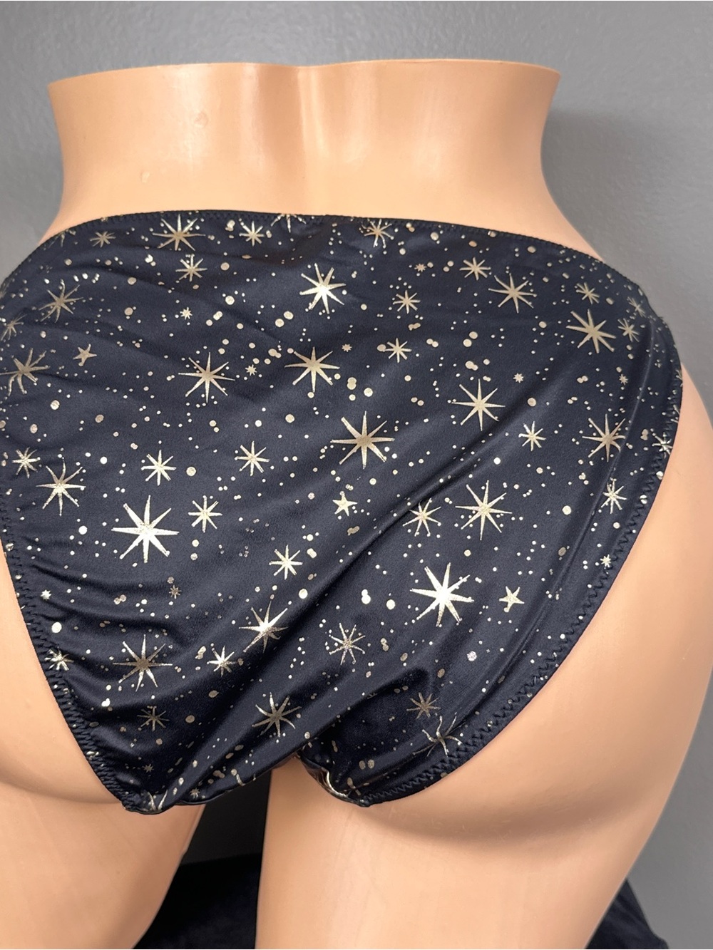 Victoria’s Secret Very Sexy Shine Strap String Bikini Panties Size XL Black Star - Picture 7 of 11